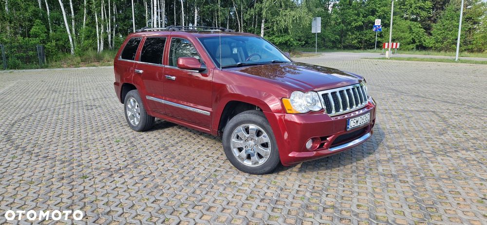 Jeep Grand Cherokee - 1