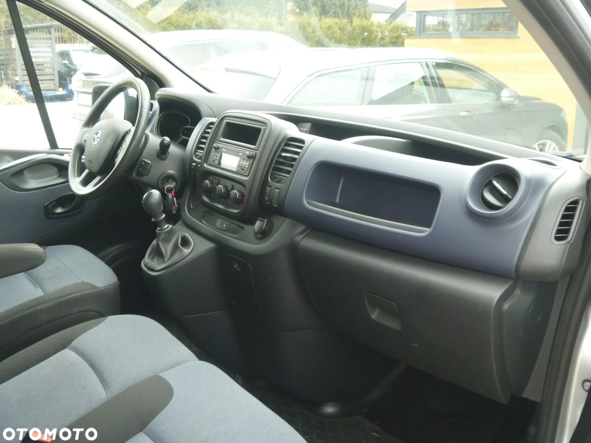 Opel VIVARO - 23