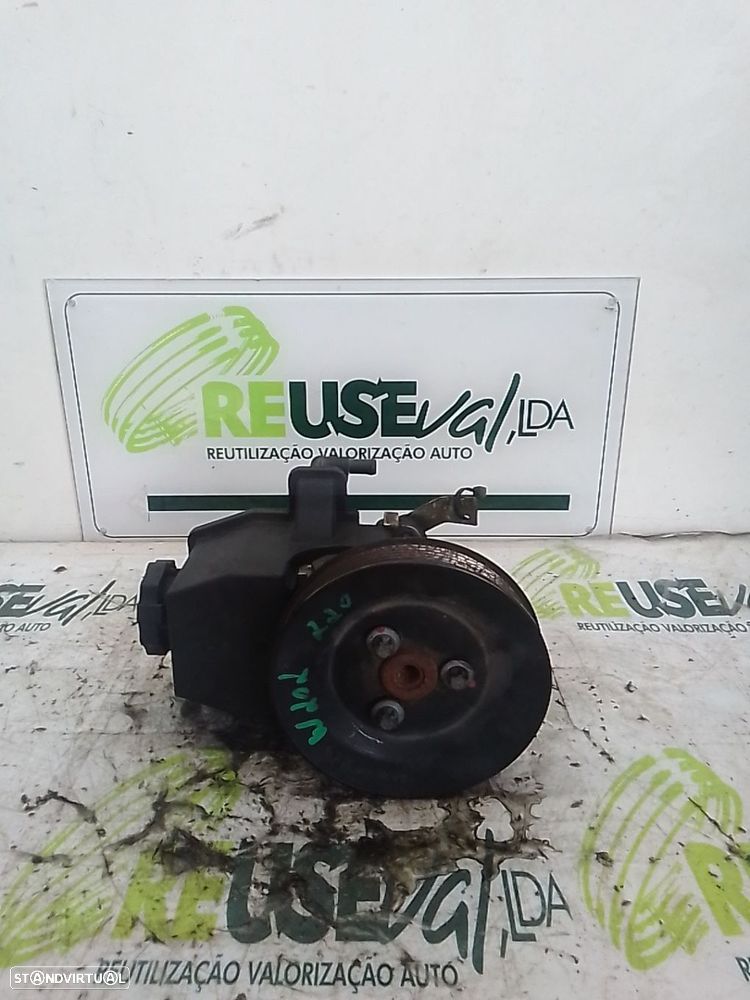 Bomba Direcção Assistida Mercedes-Benz C-Class (W202) - 1