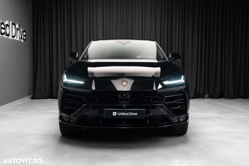 Lamborghini Urus - 3