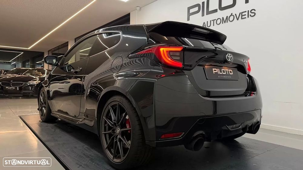Toyota GR Yaris WRC Triple Edition - 7