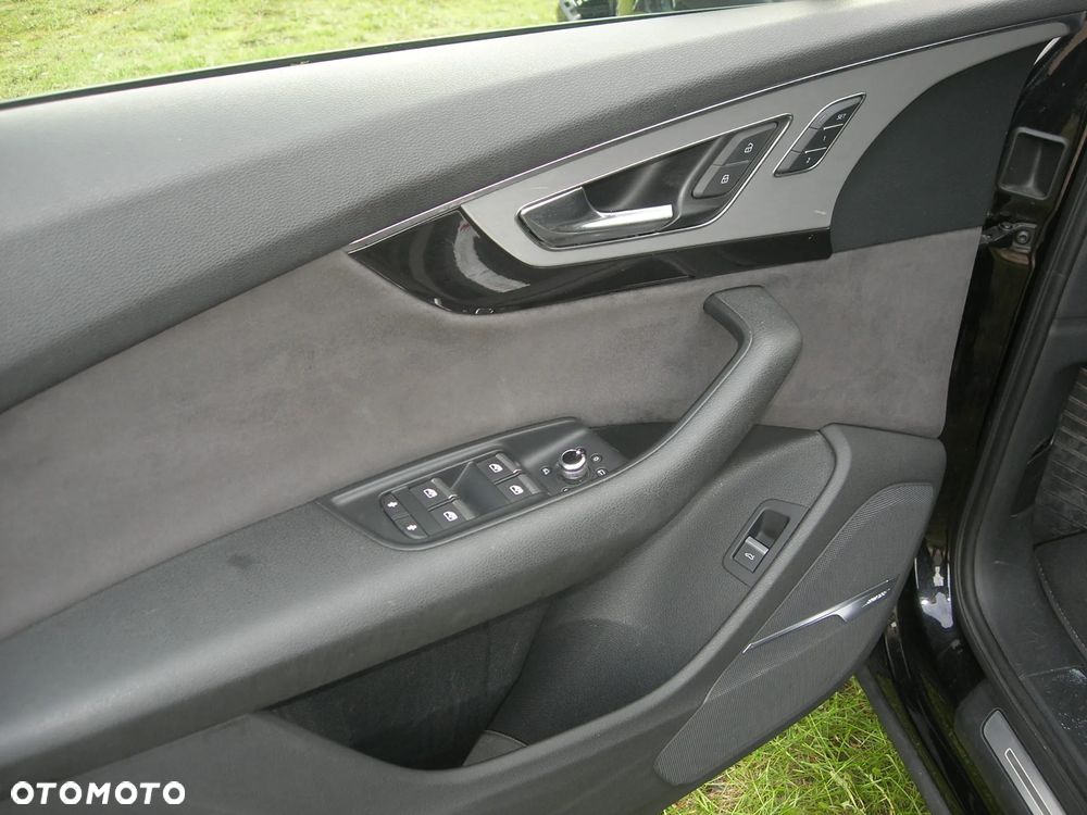 Audi Q7 3.0 TDI Quattro Tiptronic - 16