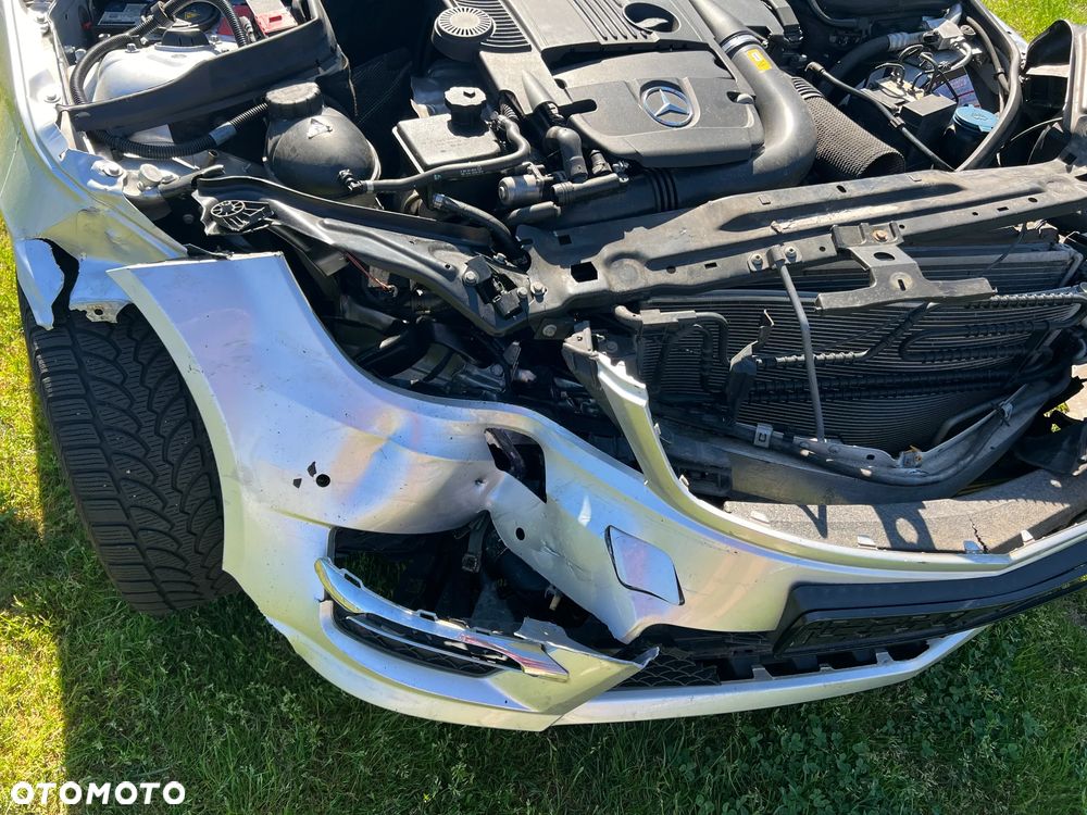 Mercedes-Benz Klasa C 250 7G-TRONIC Edition - 12