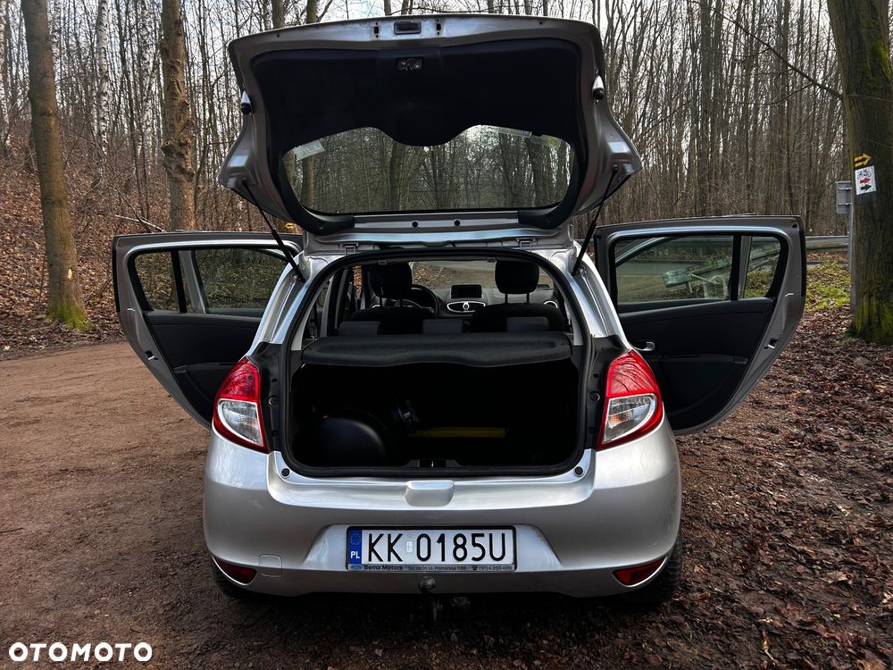 Renault Clio 1.2 16V Dynamique - 8