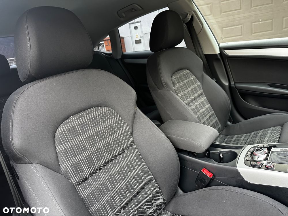 Audi A5 Sportback 2.0 TDI quattro DPF S tronic - 19