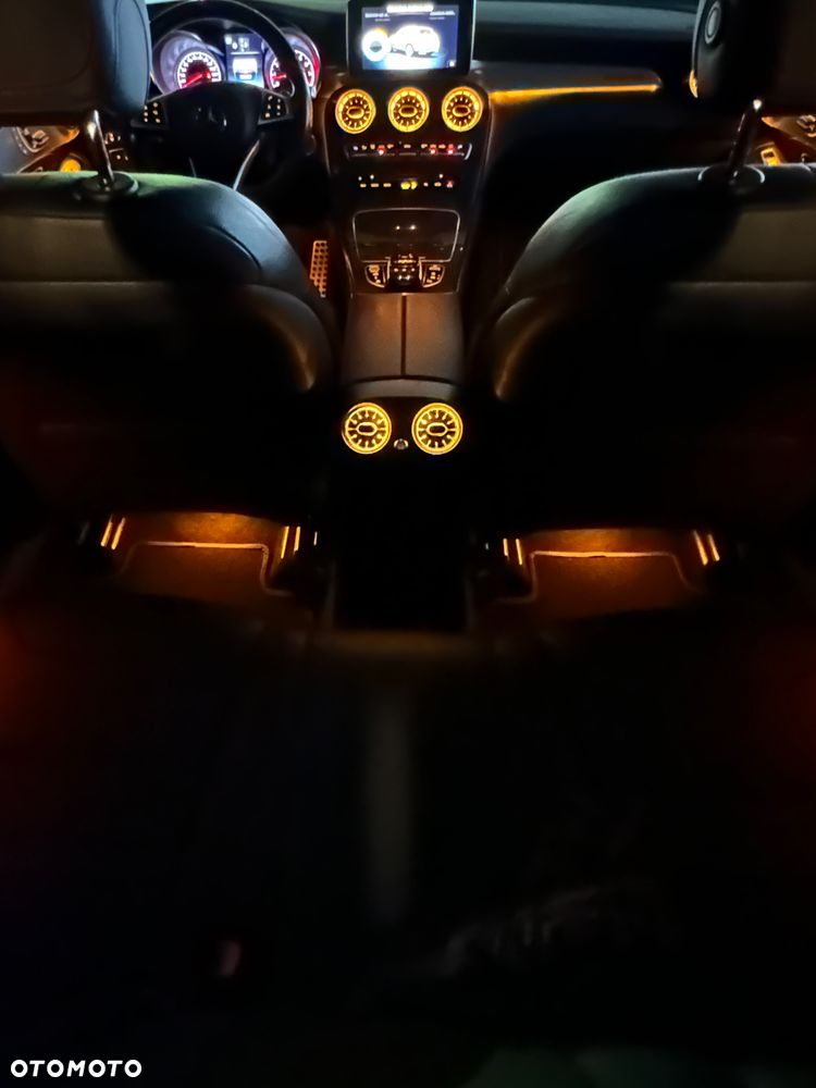 Mercedes-Benz GLC - 28