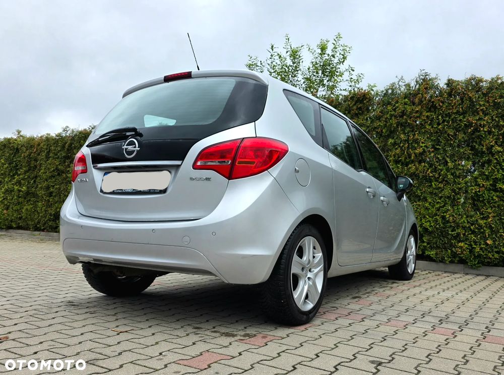Opel Meriva - 10