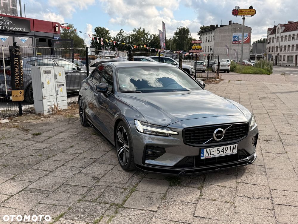 Volvo S60 T4 R-Design - 4