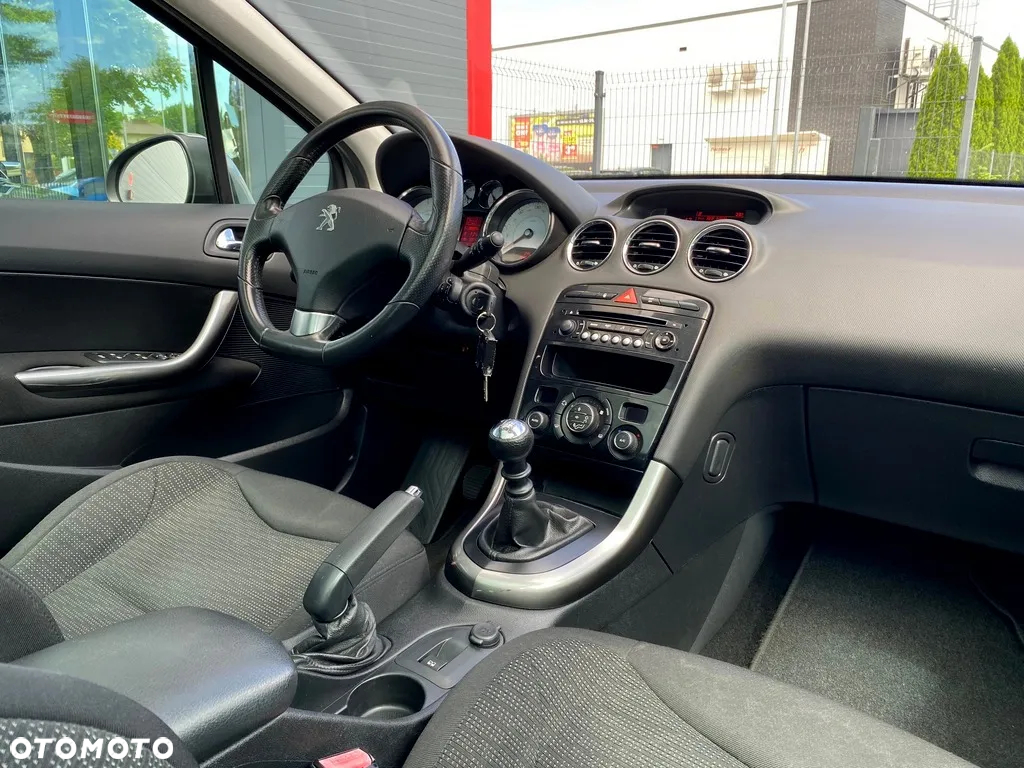 Peugeot 308 - 10