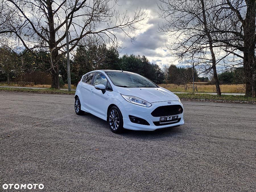 Ford Fiesta 1.0 EcoBoost S&S ST-LINE - 19