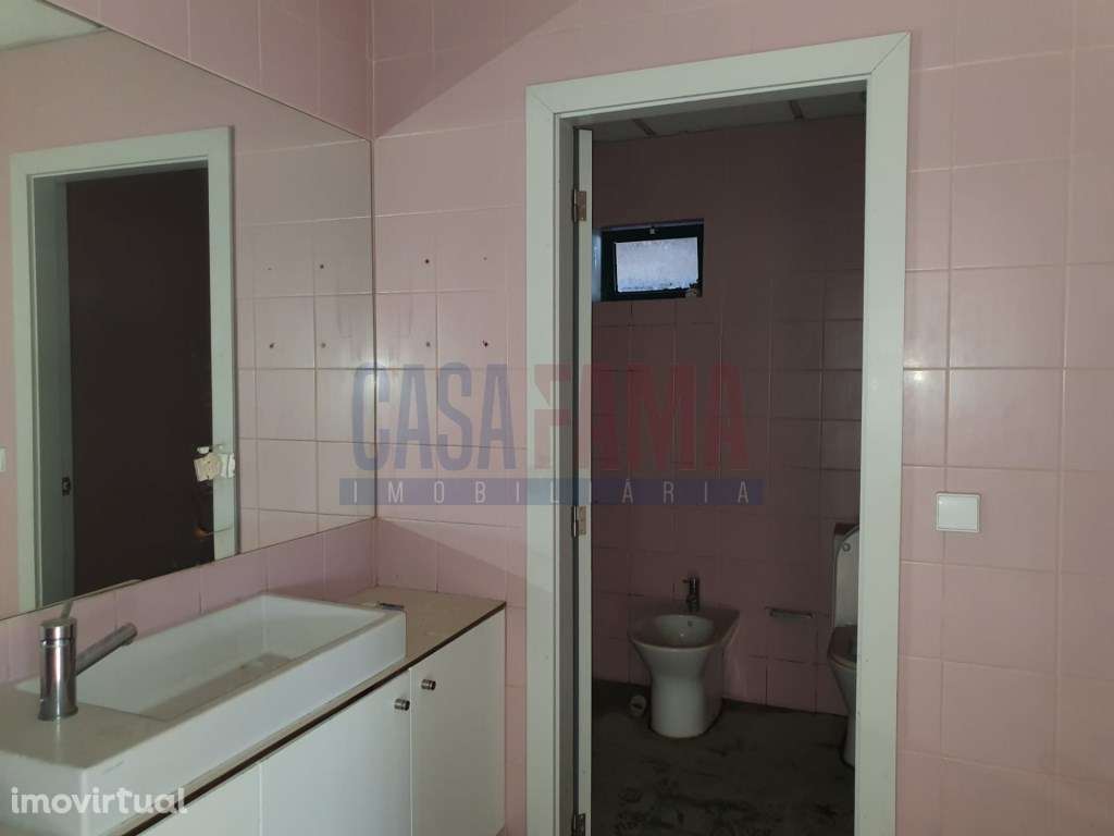 Pavilhão Industrial em Fradelos - Vila Nova de Famalicão - Grande imagem: 3/4