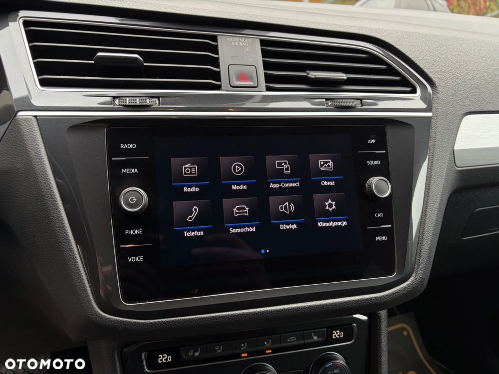 Volkswagen Tiguan - 27