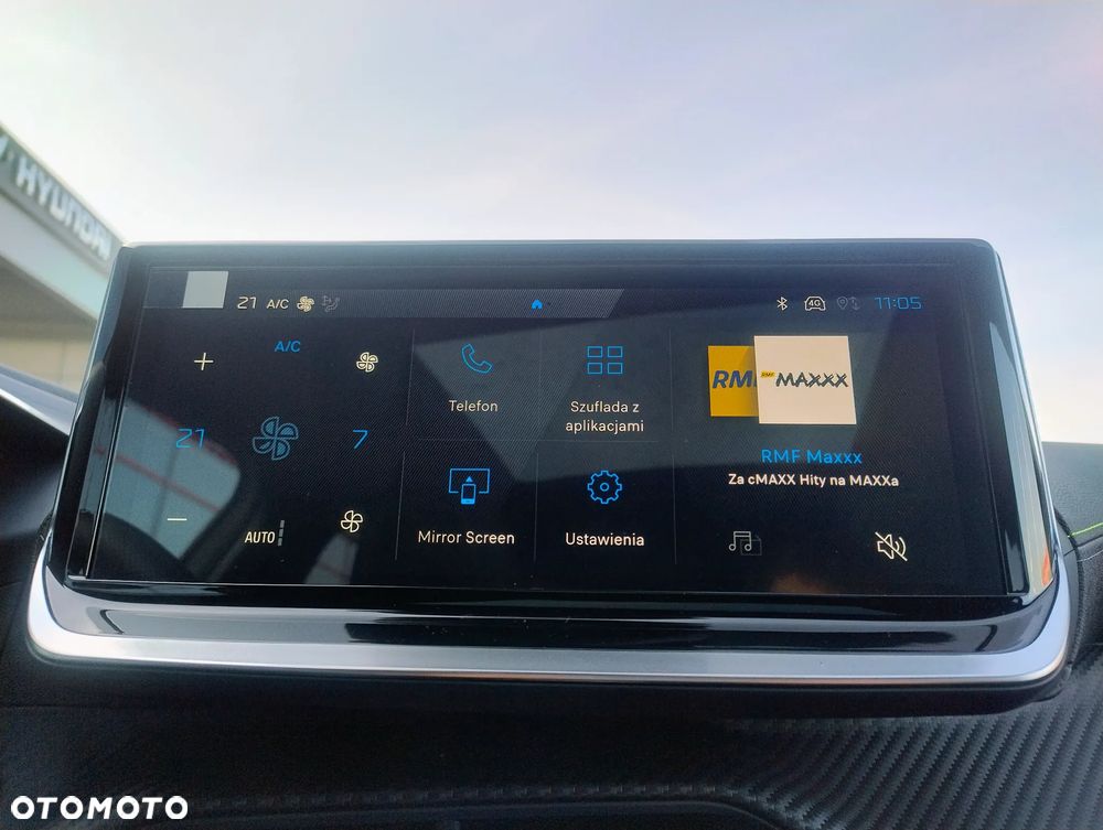 Peugeot 2008 PureTech mHEV GT E-DCS6 - 10