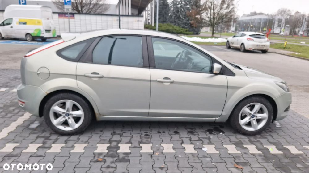 Ford Focus - 4