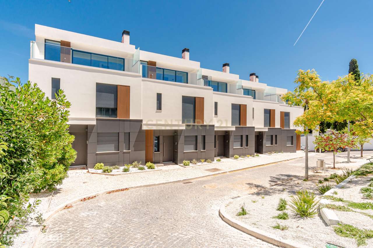 Moradia Nova T2+1 com Terraço, Garagem e Classe Energ. A+ | Centro de - Grande imagem: 3/37