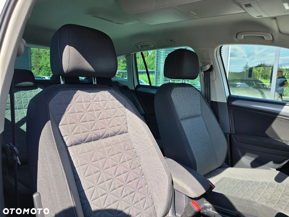 Volkswagen Tiguan 2.0 TDI SCR Life DSG - 27