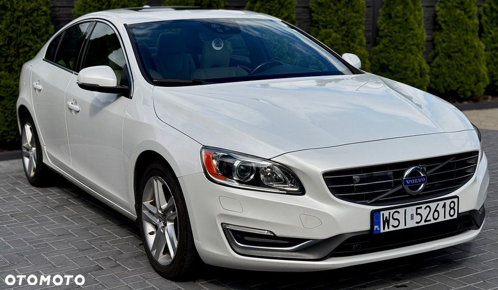 Volvo S60 2015 photo 3