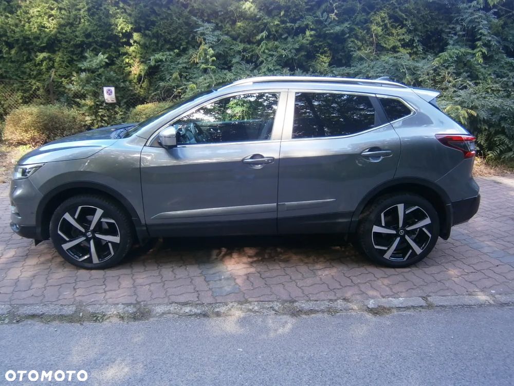 Nissan Qashqai 1.6 DIG-T Tekna+ - 2