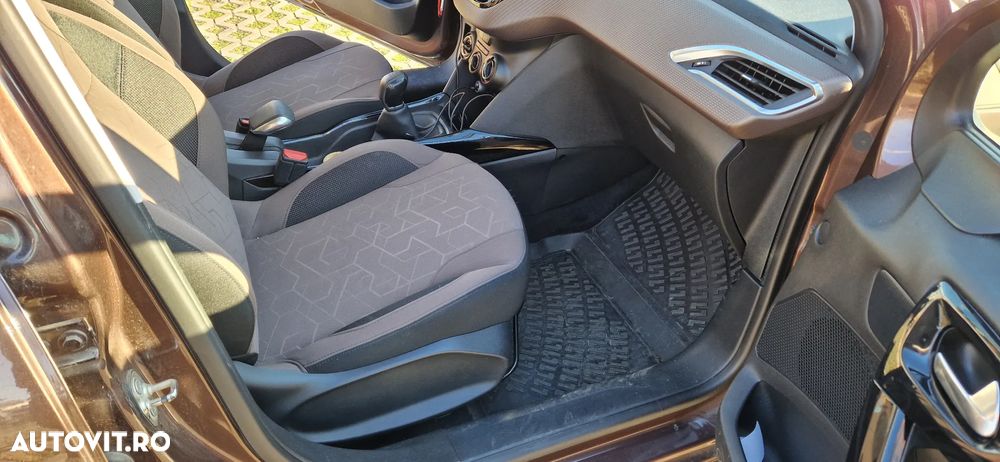 Peugeot 2008 1.6 VTi Active - 13