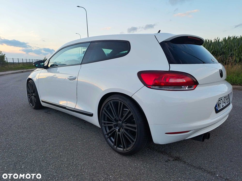 Volkswagen Scirocco - 4