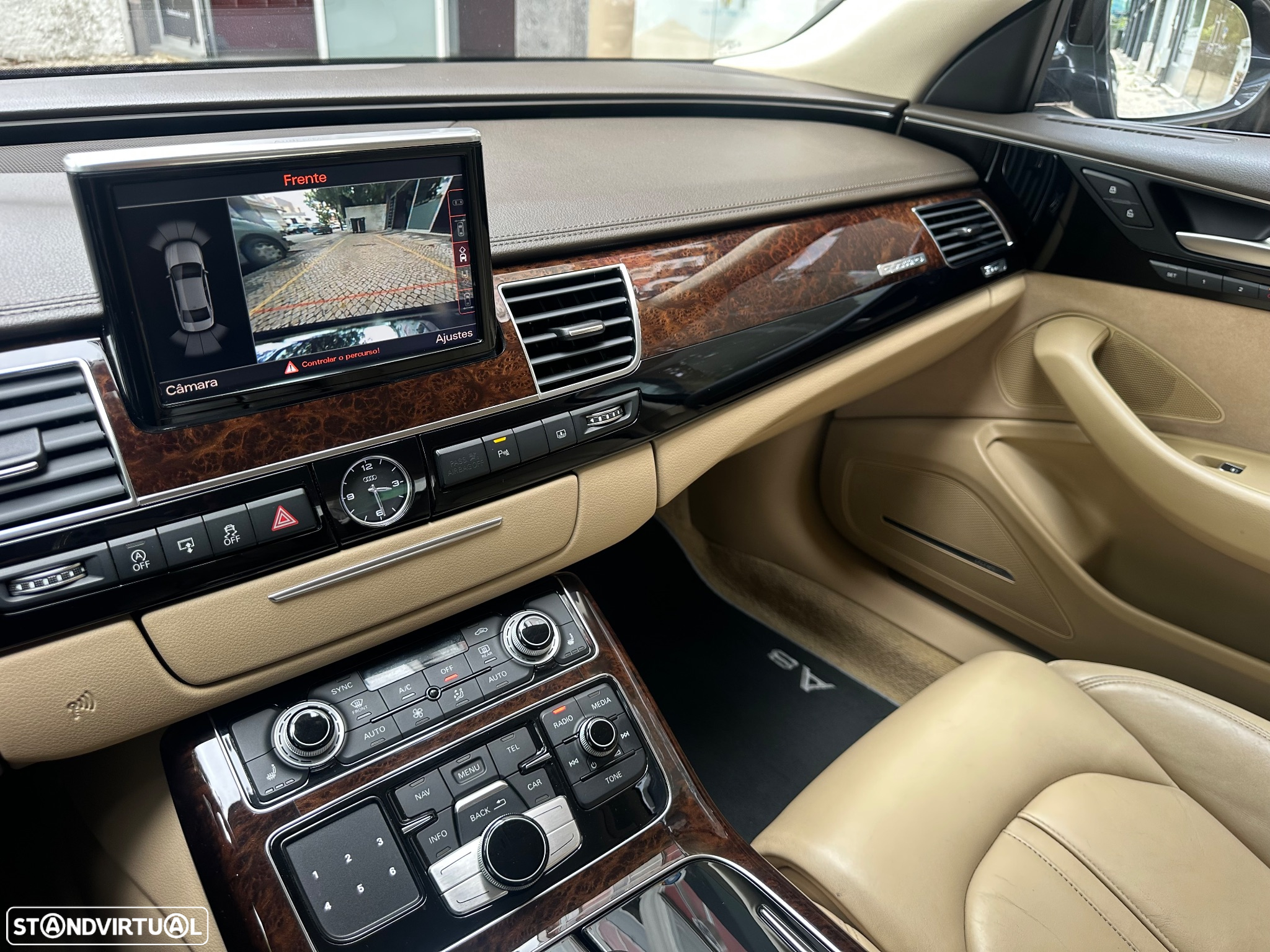 Audi A8 3.0 TDI V6 quattro Clean Diesel Exclusive - 11
