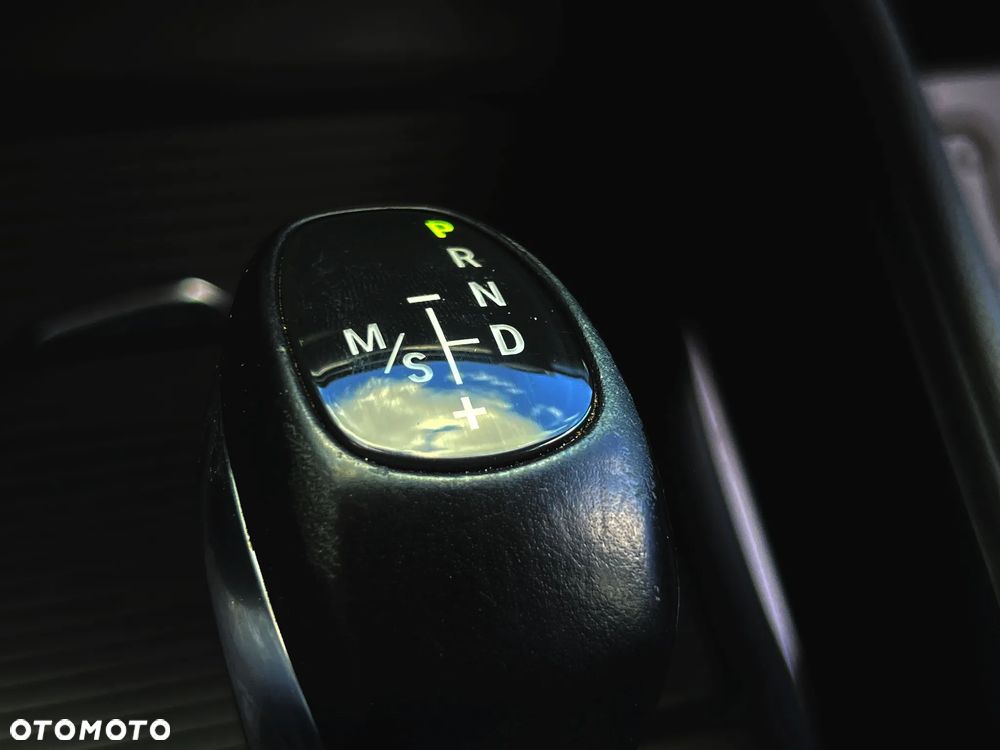 BMW X1 sDrive18d Business Edition - 31