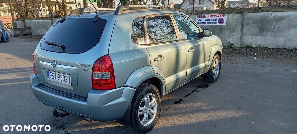 Hyundai Tucson 2.0 CRDi Premium - 4