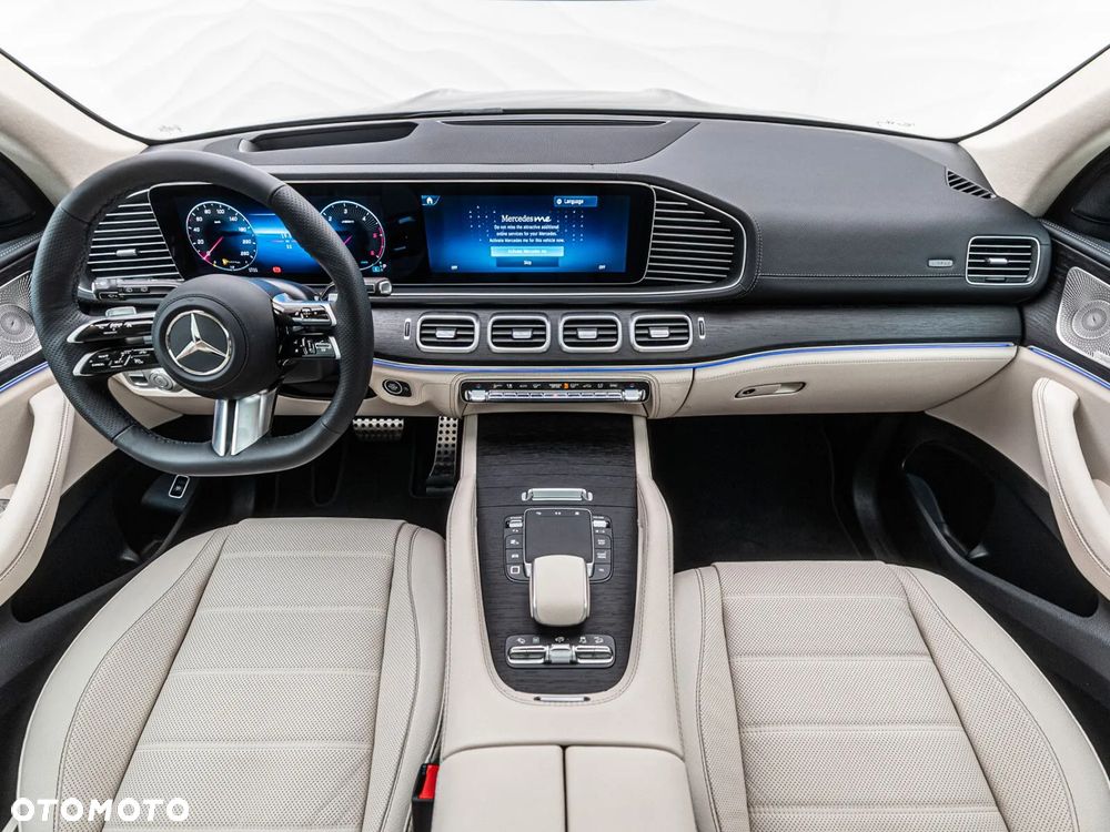 Mercedes-Benz GLS - 8