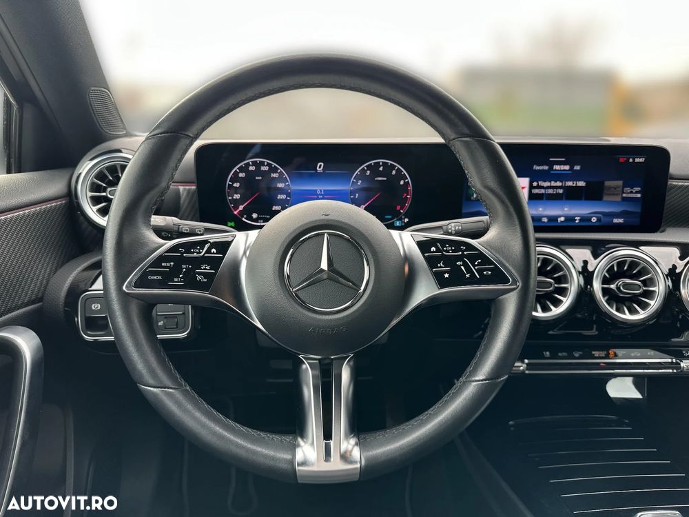 Mercedes-Benz A 180 MHEV 7G-DCT - 16