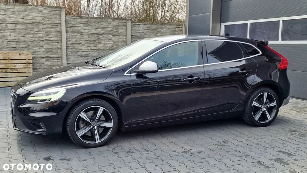 Volvo V40 T3 Geartronic RDesign - 8