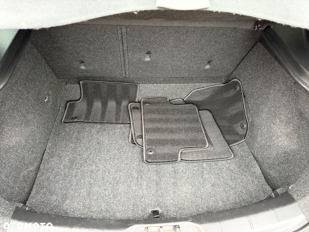 Volvo V40 D2 Base - 5