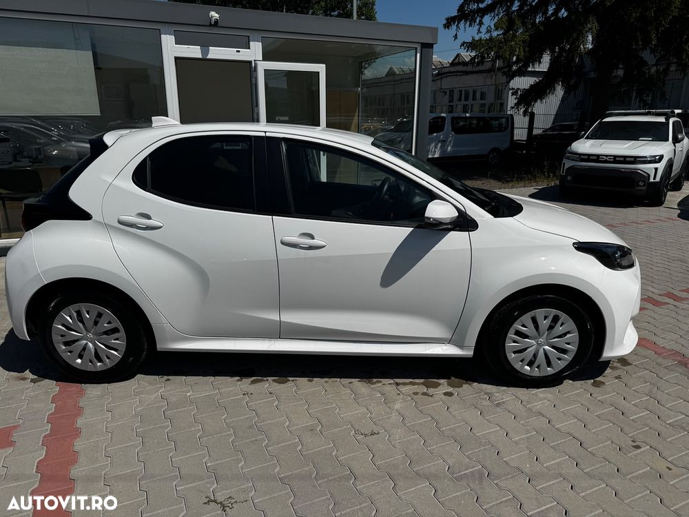Toyota Yaris - 5