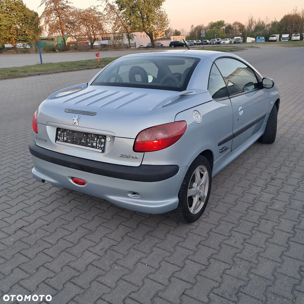 Peugeot 206 CC - 1