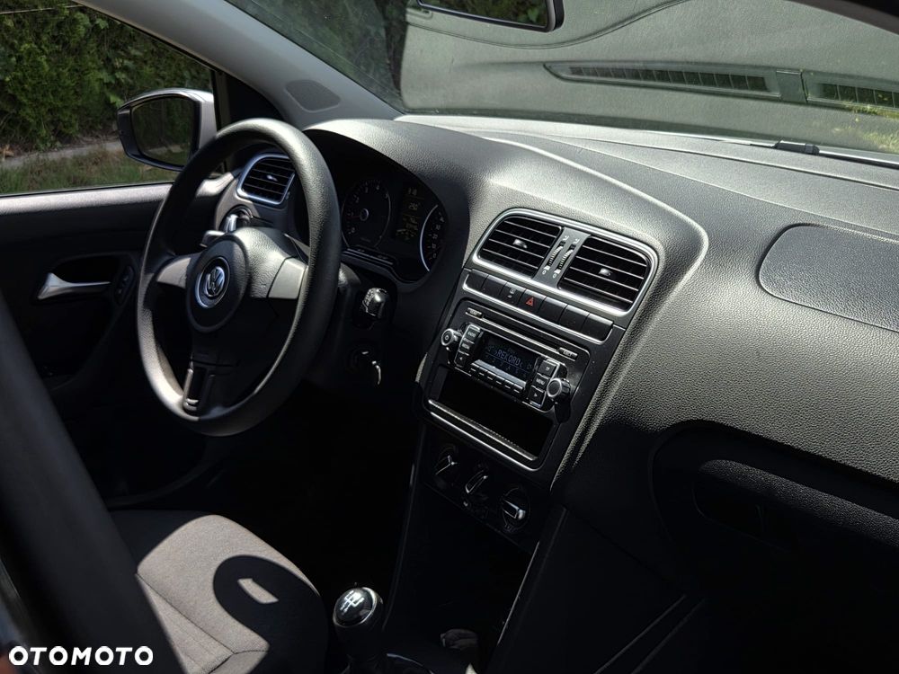 Volkswagen Polo - 10