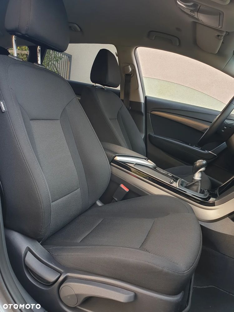 Hyundai i40 2.0 Premium - 29