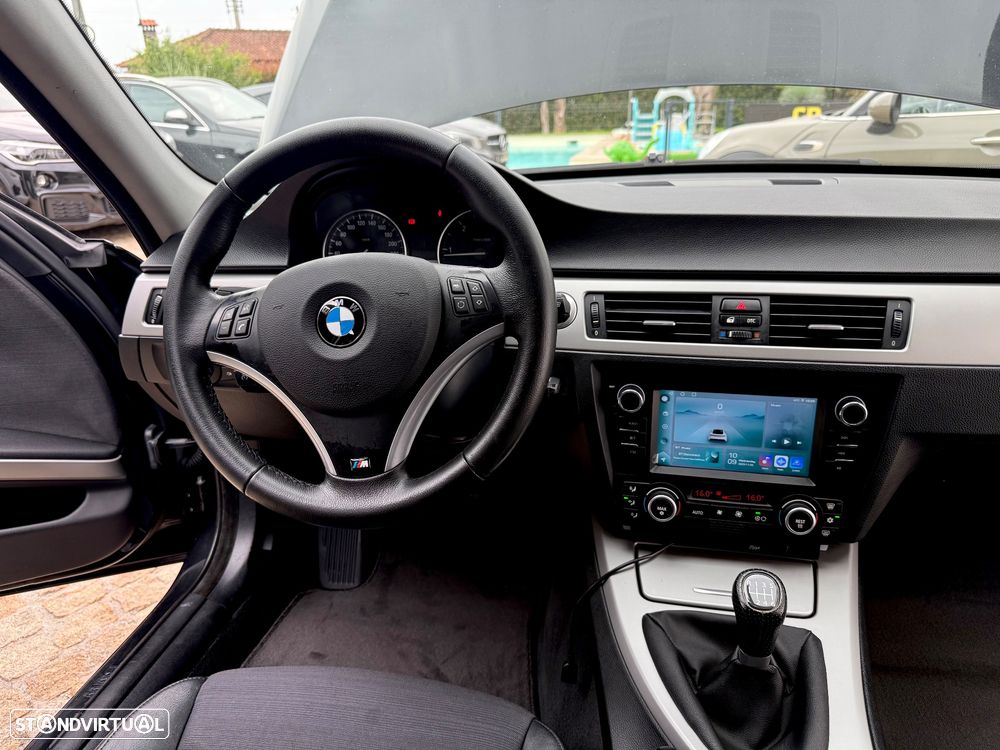 BMW 320 d Sport - 50