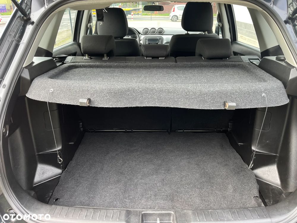 Suzuki Vitara 1.6 Comfort 2WD - 18