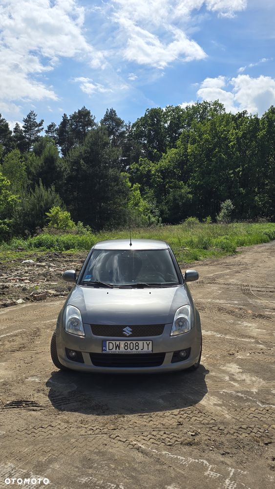 Suzuki Swift 1.3 GLX / Comfort - 2