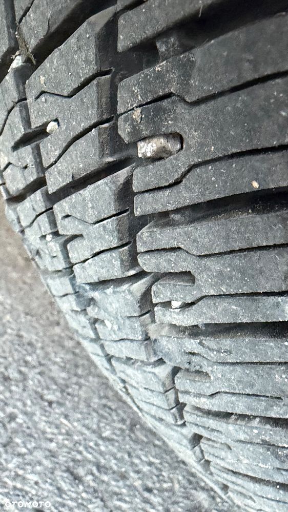 Mitsubishi Fuso - 15