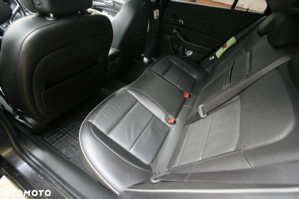 Chevrolet Malibu 2.0 AT LTZ - 10