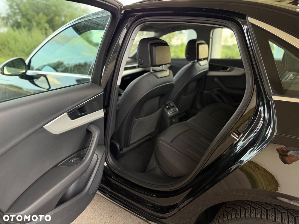 Audi A4 Limousine 45 TFSI quattro S tronic - 11
