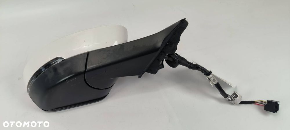 LUSTERKO PRAWE SKODA OCTAVIA IV - 3