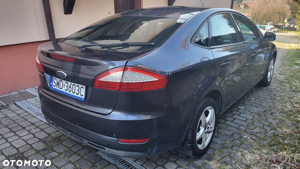 Ford Mondeo 2.0 Trend - 3