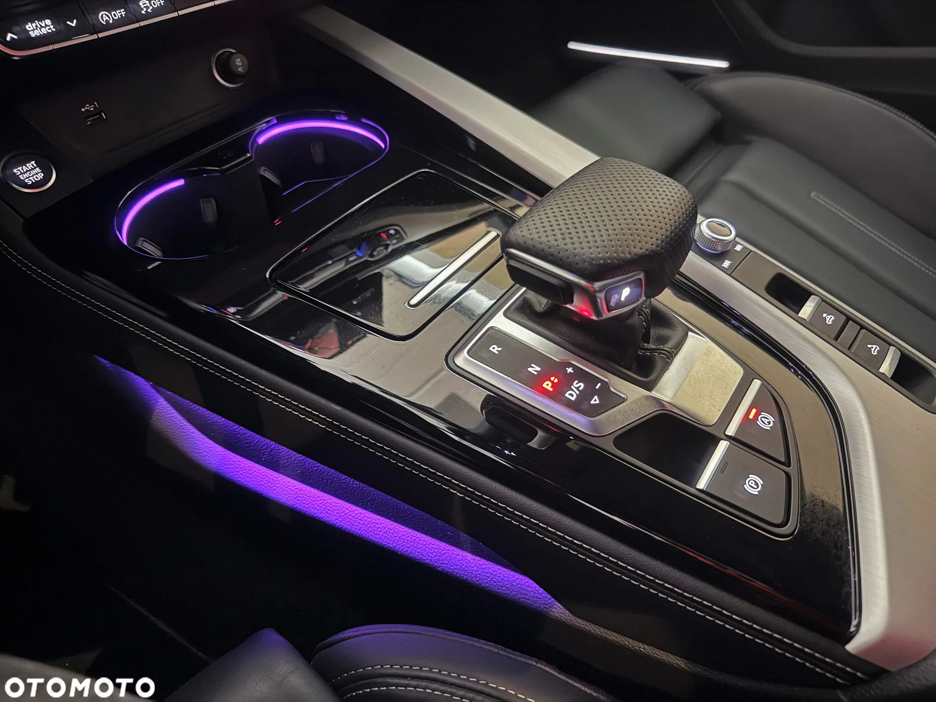 Audi A5 Cabrio 40 TFSI quattro S tronic S line - 15