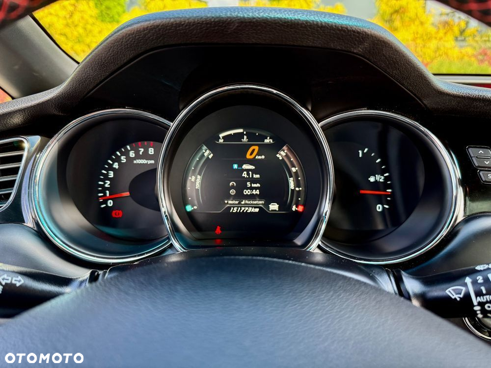 Kia Ceed 1.6 T-GDI GT - 34