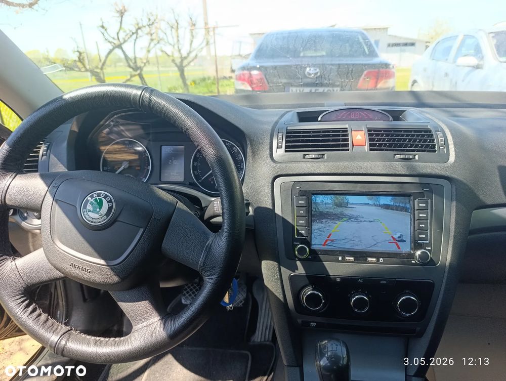 Skoda Octavia 1.6 Family - 5