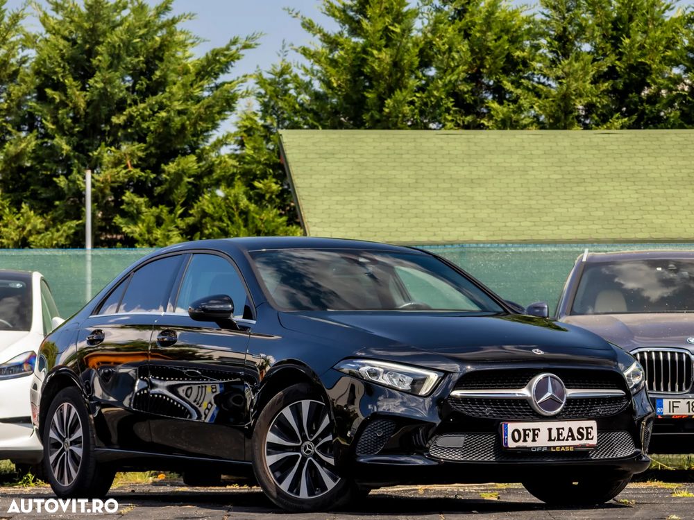 Mercedes-Benz A 250 e Sedan 8G-DCT - 2