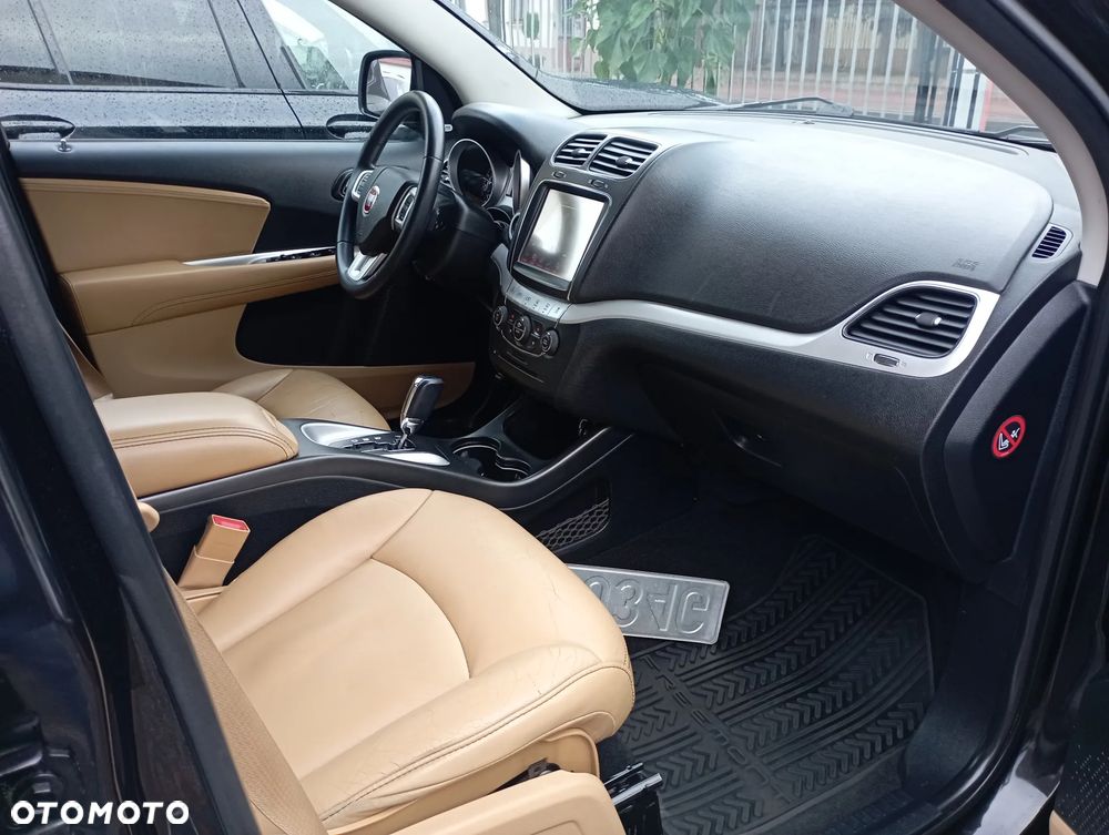 Fiat Freemont 3.6 V6 Lounge - 9
