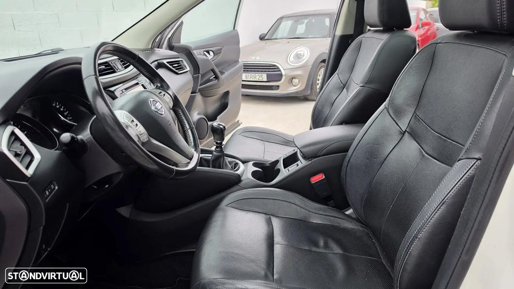 Nissan Qashqai 1.6 dCi N-Connecta Led - 7
