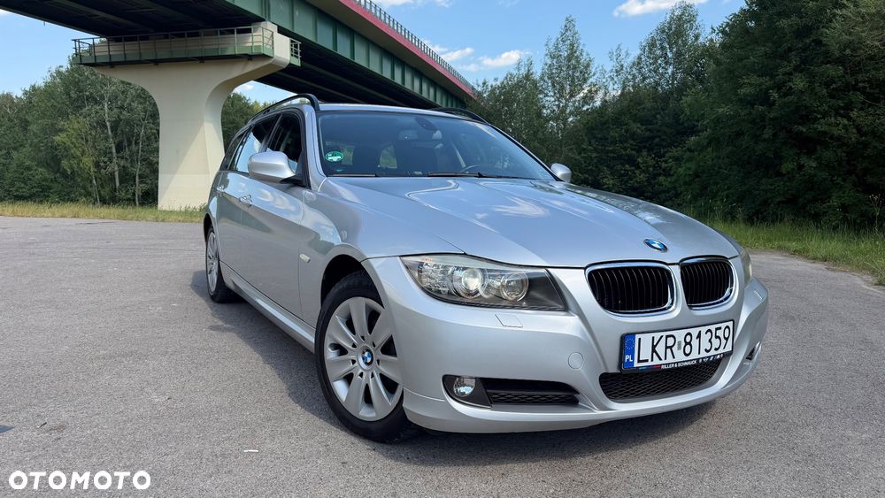 BMW Seria 3 320d xDrive - 1